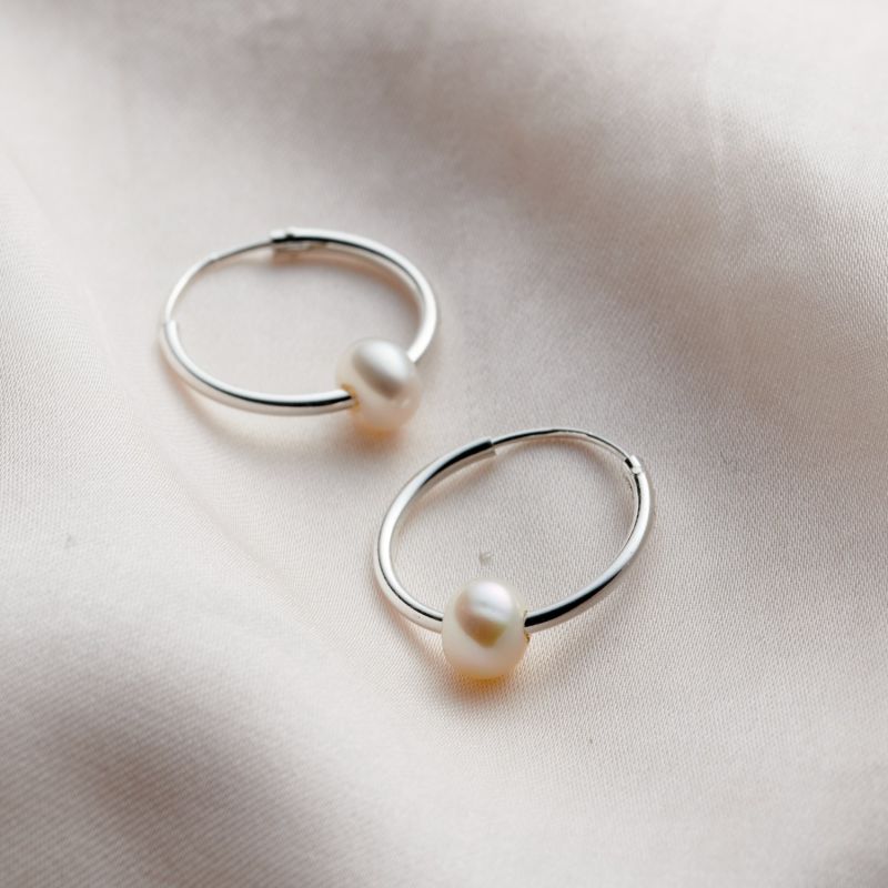 Sterling Silver Pearl Hoop Earrings - 8 mm in the middle main image 0