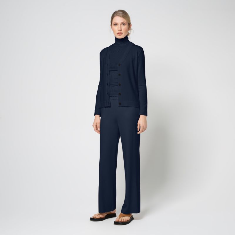 The Liapure Iconic Turtleneck Navy image