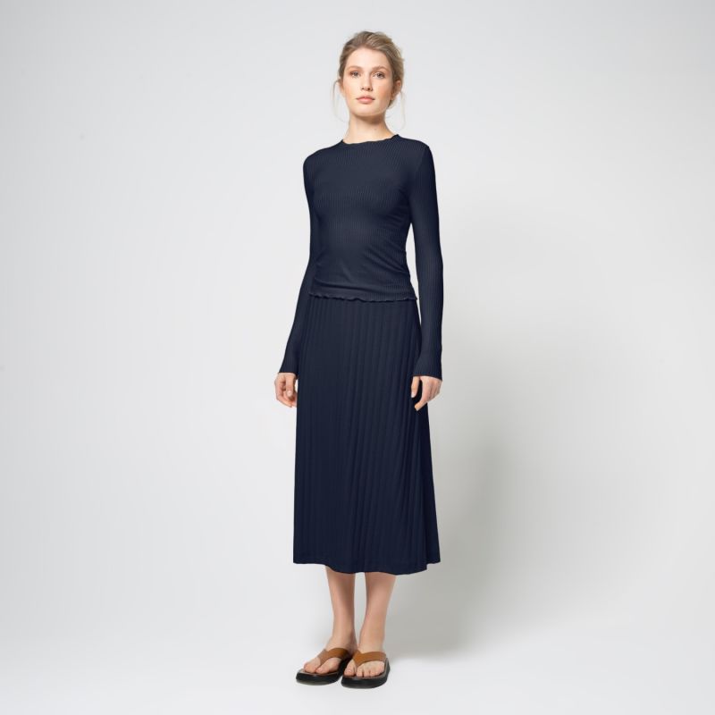 The Liapure Rib Skirt Navy image