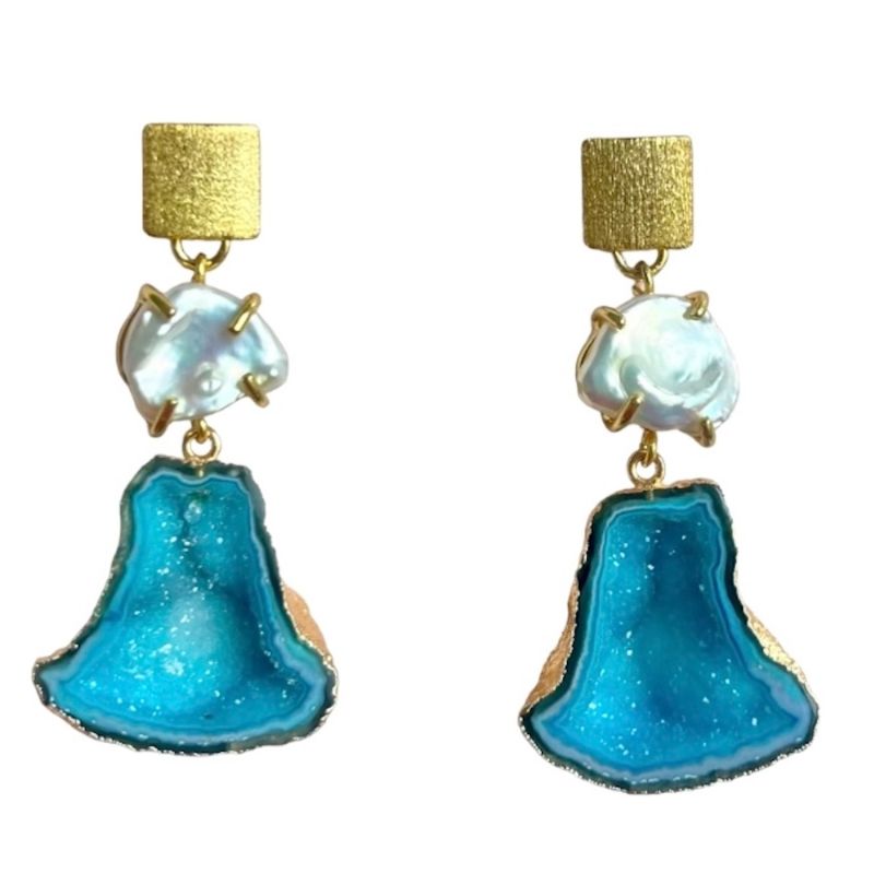 The Pearl Rocks Aqua Earrings image