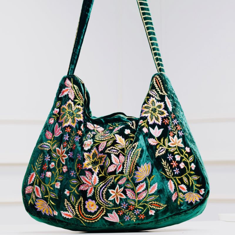 The Wild Flower Tote - Green image