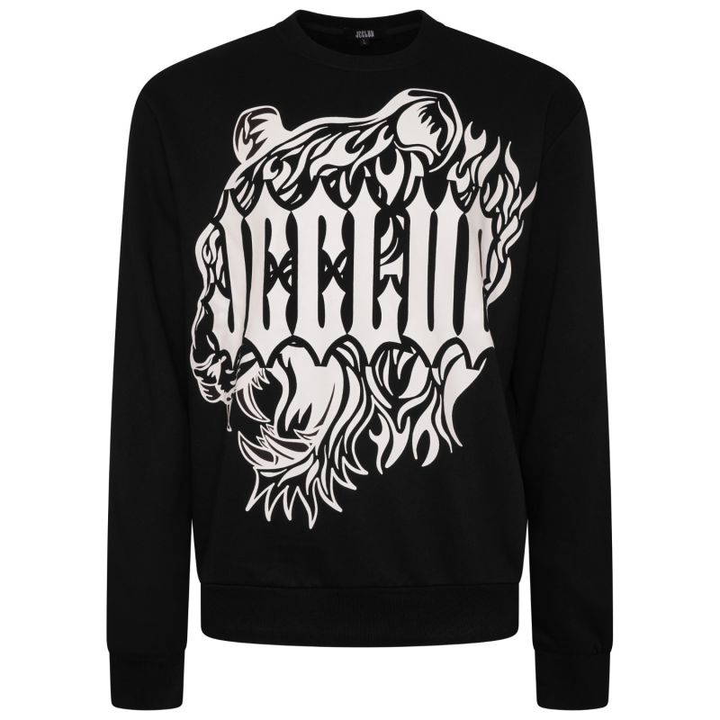 Jumper with tiger head clearance