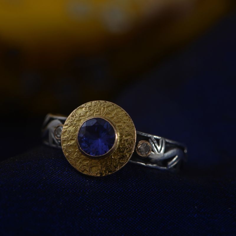 Token Tanzanite Diamond Ring image