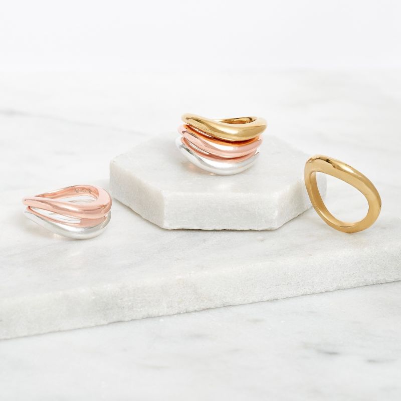 Rose Gold Wave Ring image