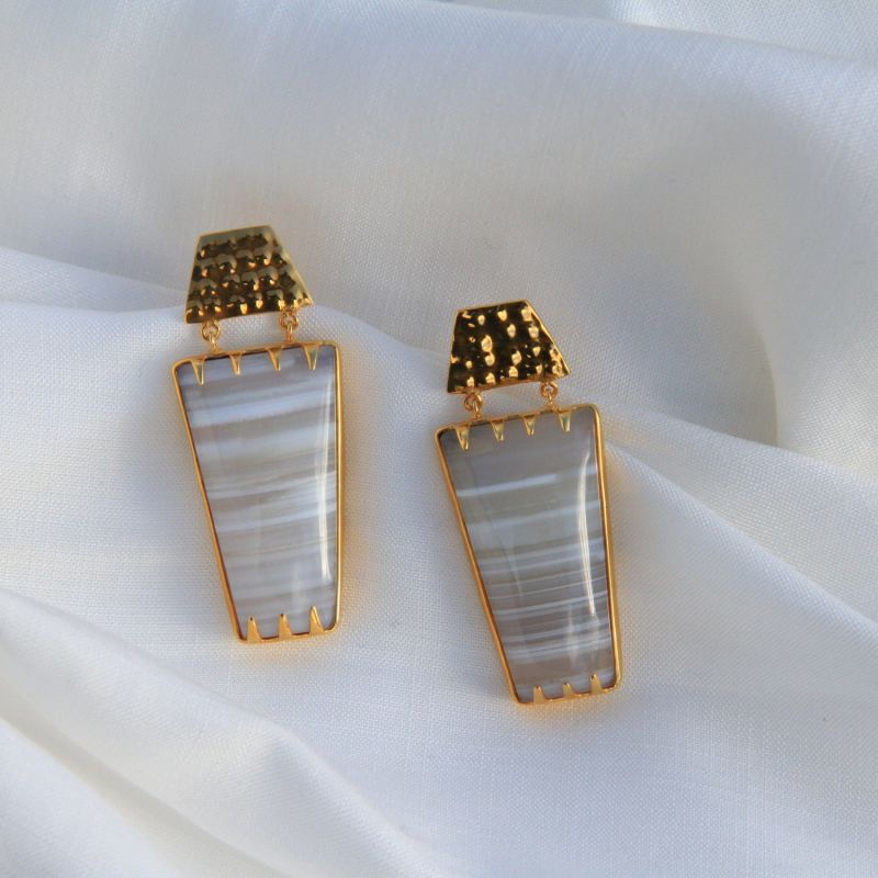 White Ivory Determination Gold Gemstone Earrings image