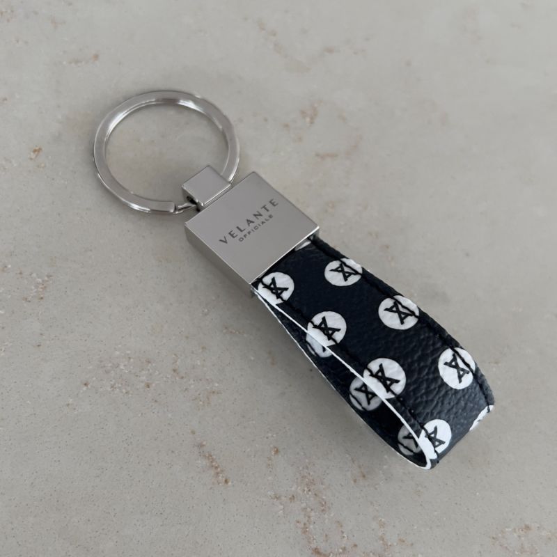 Vegan Leather Premium Key Ring - Silver image