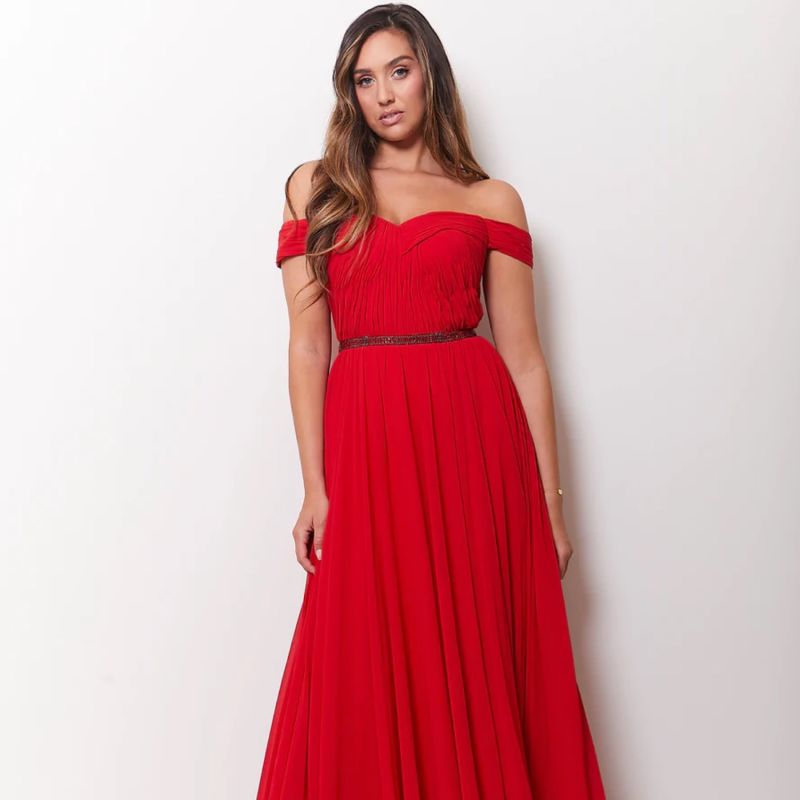 Dion Embellished Chiffon Long Evening Dress In Red image