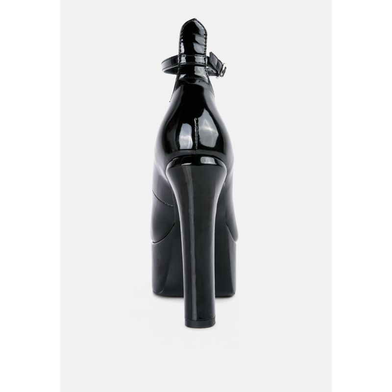 Babe Heaven Patent Pu Maryjane Sandals In Black image