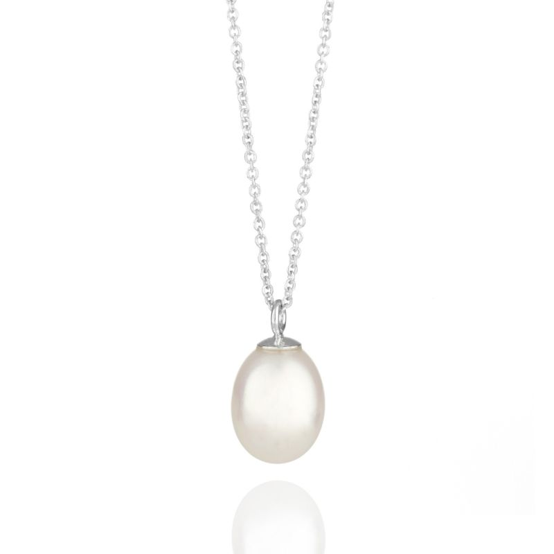 Silver Pearl Necklace image