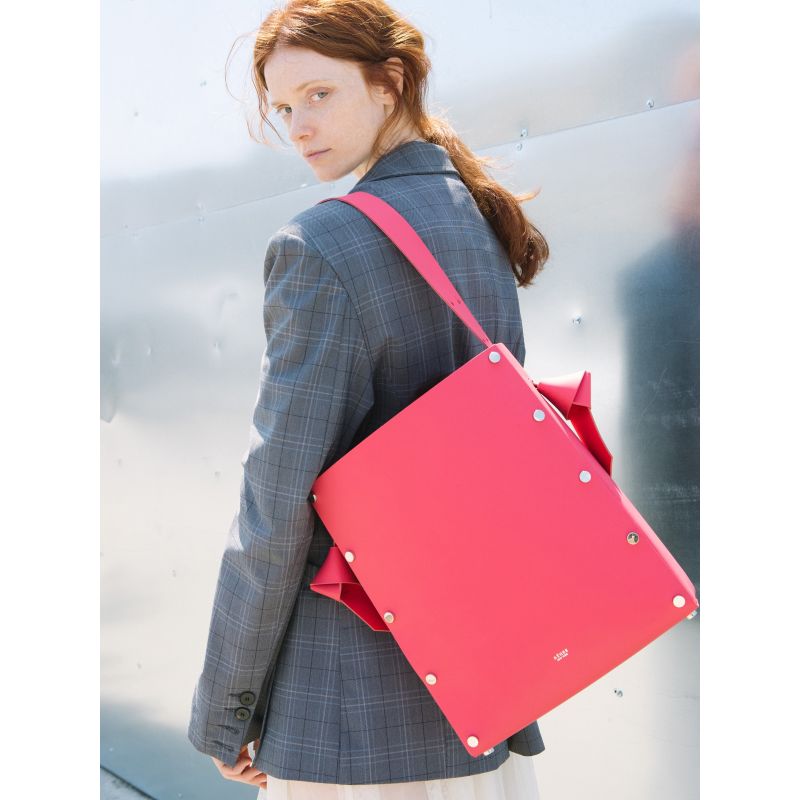 Women’s Minimal Leather Bucket Tote Bag- Raspberry Red image