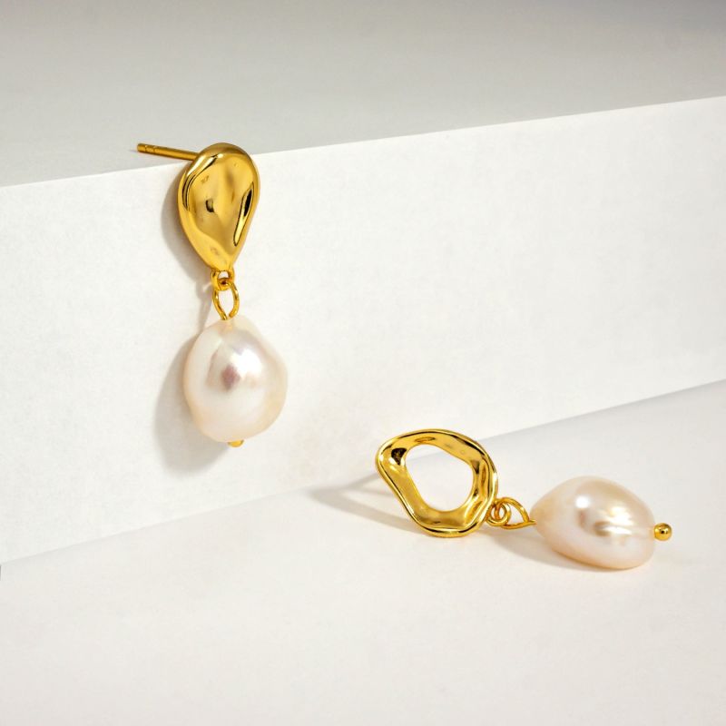 Ripples Baroque White Pearl Gold Earrings image