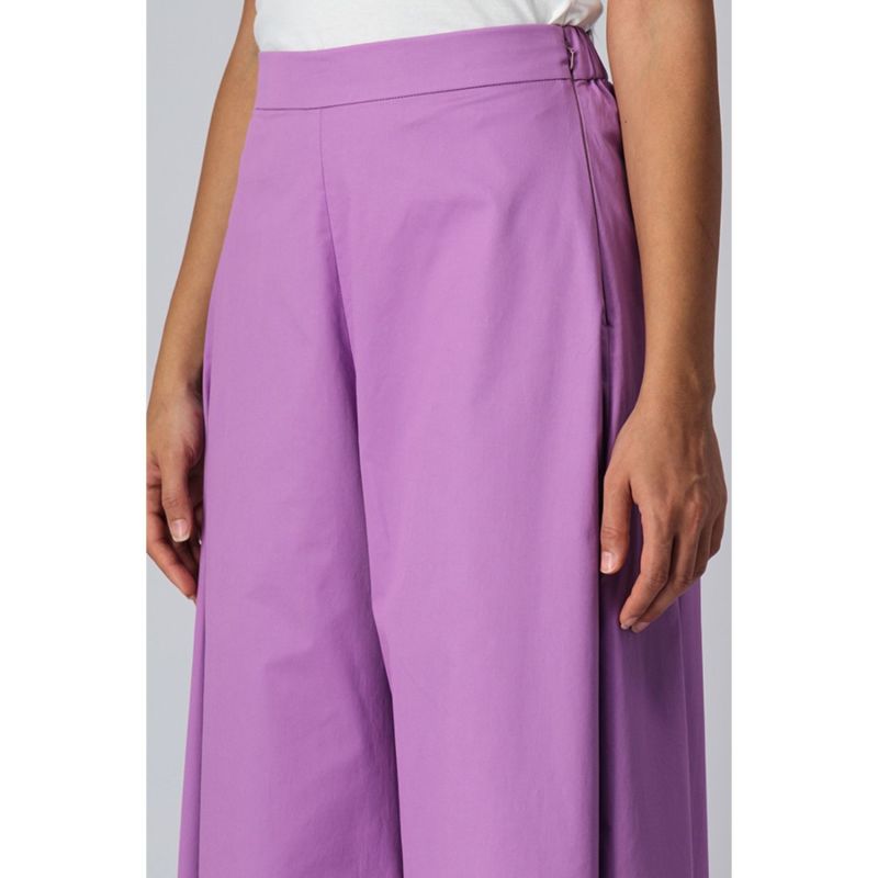 High Waist Wide Legged Pants In Lavender image