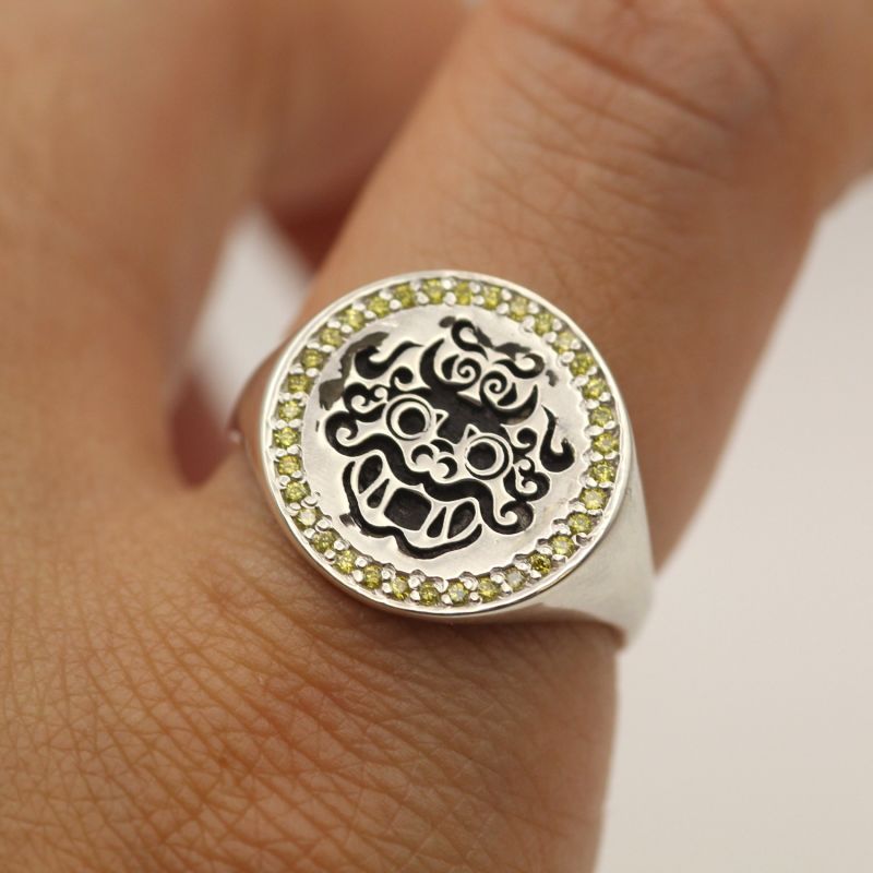 Natural Diamond Dragon White Gold Signet Ring image