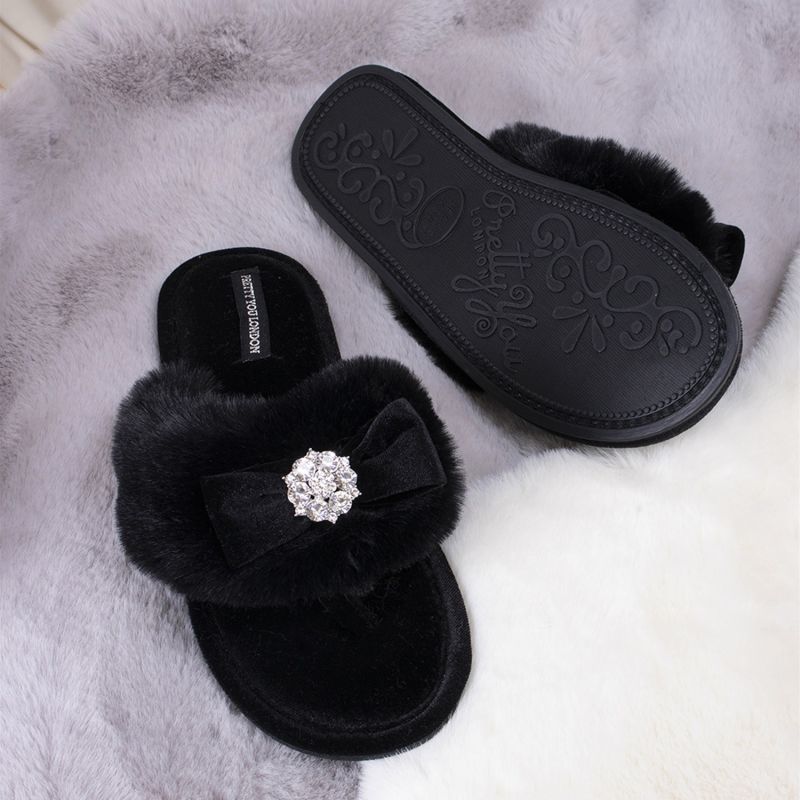 Amelie Toe Post Slipper With Diamante In Black image