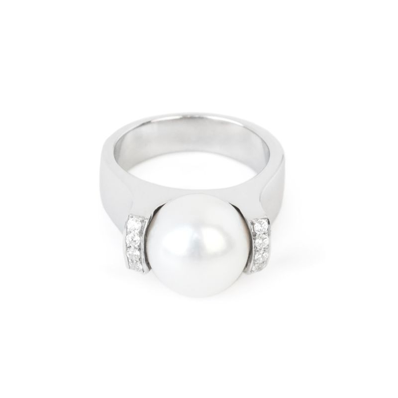 Glamour Muse Elixir Ring White Gold image