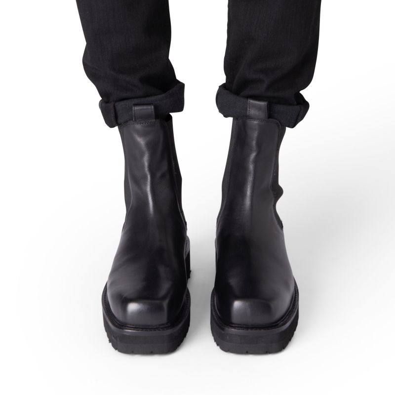 Cactus Black Leather Chelsea Boot image