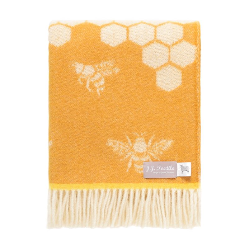 Bee Throw image