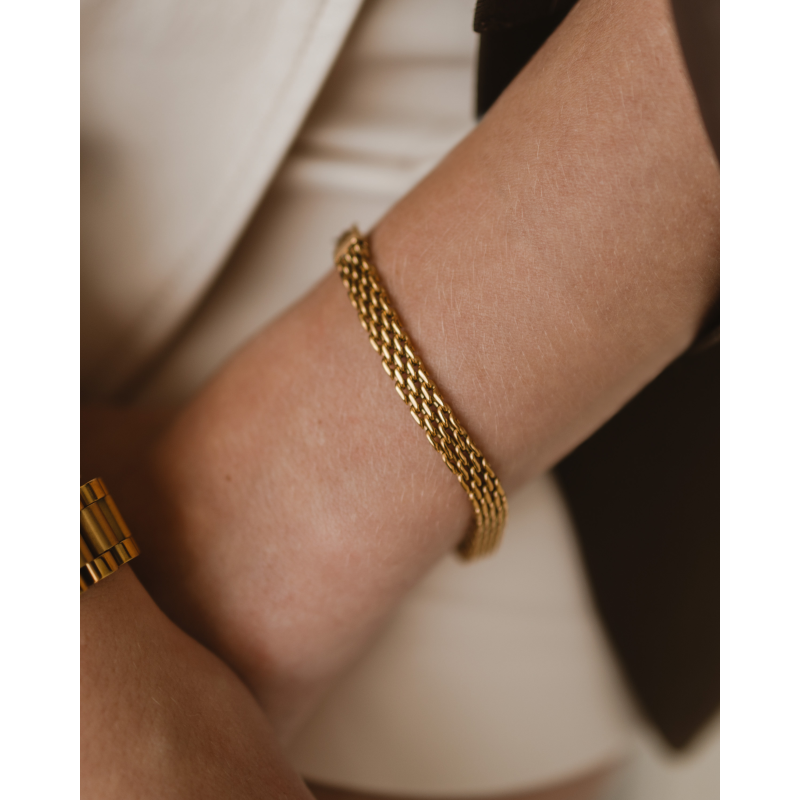 Zuri Mesh Chain Bracelet image