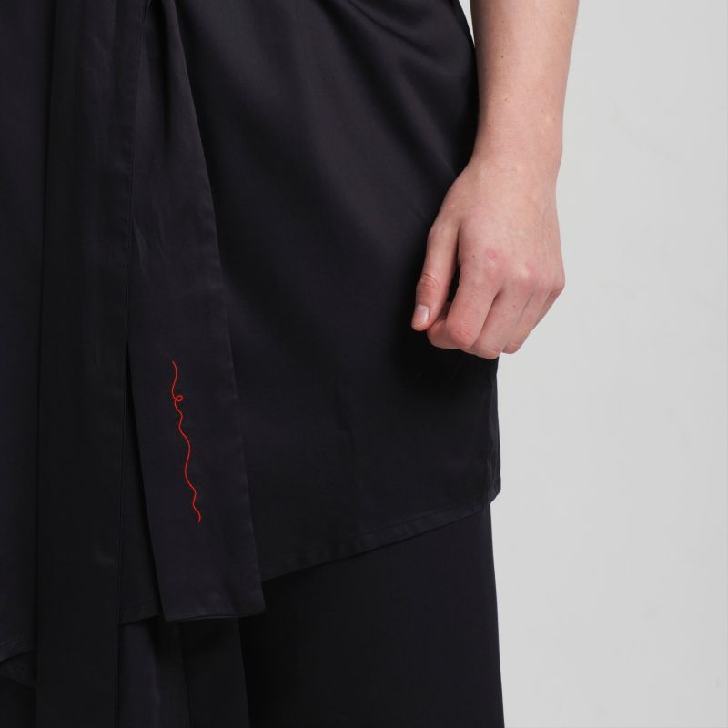 Vegan Silk Bamboo Kimono Black image