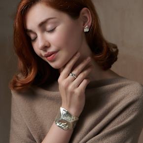 Janus Edinburgh designer page