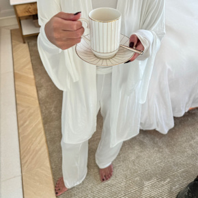 Crème Loungewear
