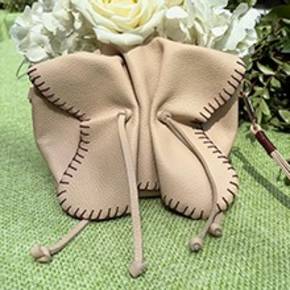 Carlos Falchi designer page