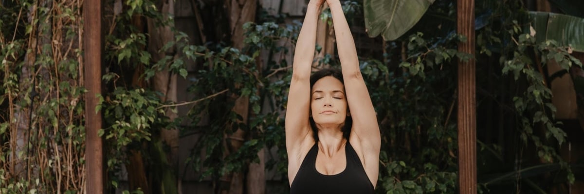 The Five Best Yoga Poses To Stimulate Energy