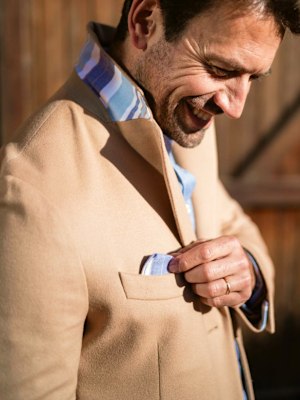 /category/men/clothing/outerwear/