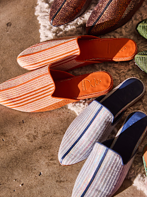/category/women/accessories/slippers/