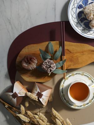 /category/homewares/kitchen-and-bathroom/table-accessories/
