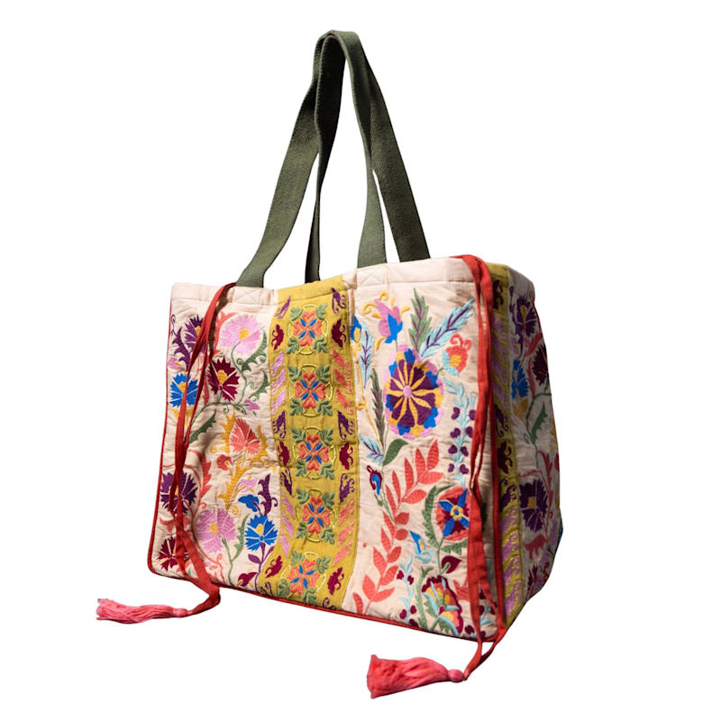 Abbey Floral Embroidered Carry-All Tote Bag | YaYa & Co. | Wolf