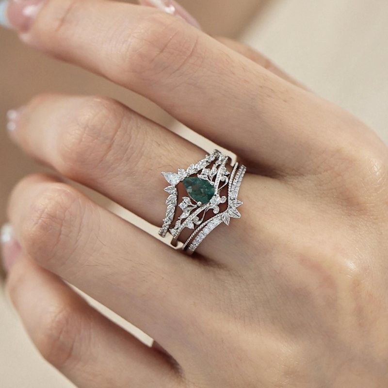 Thumbnail of Lotus Moss Agate Ring White Gold Vermeil© - Smaller Center Stone image