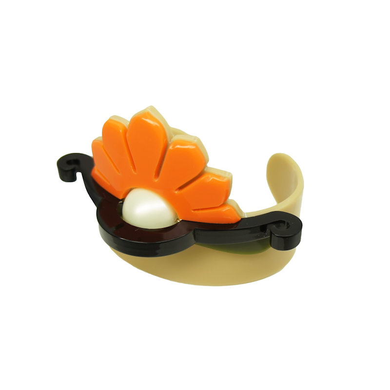 Thumbnail of Acrylic Handmade Bracelet Daisy Kahki image