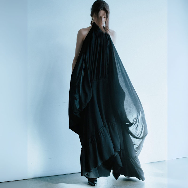 Alaya Black Maxi Dress | CENTRE PIECE | Wolf & Badger