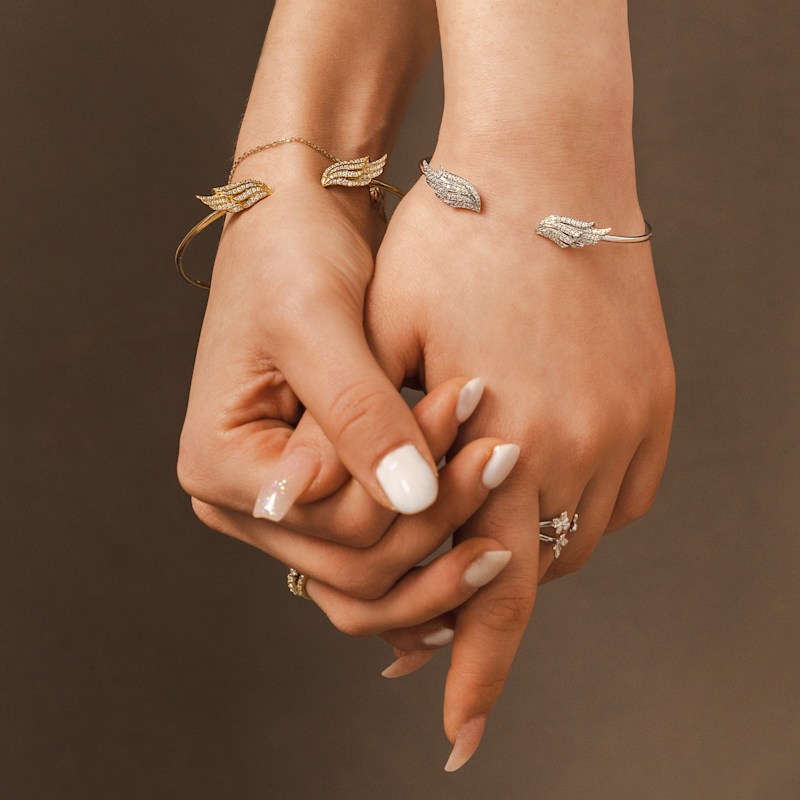 Thumbnail of Angel Wings Premium Gold Vermeil Bangle image