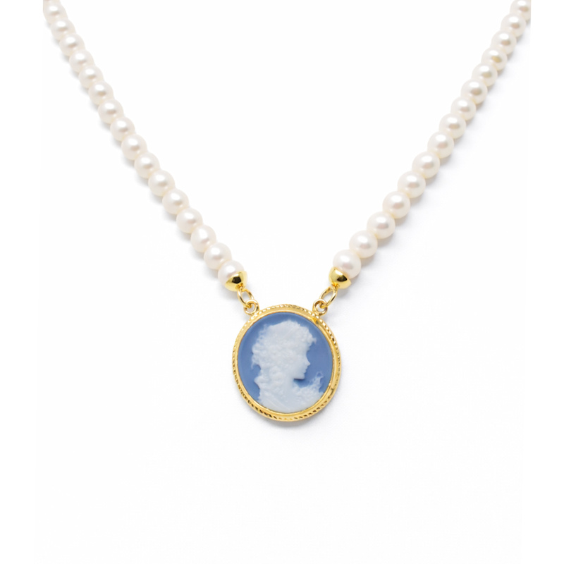 Thumbnail of Antoinette Cameo Necklace With Pearls image