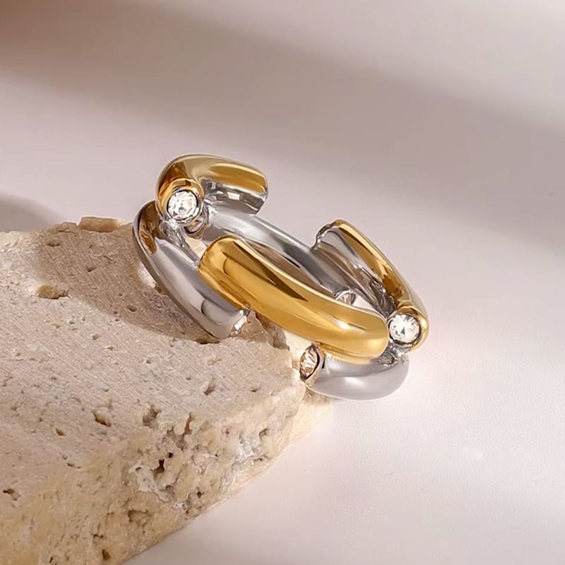 Thumbnail of Art Deco Dimensional Ring image