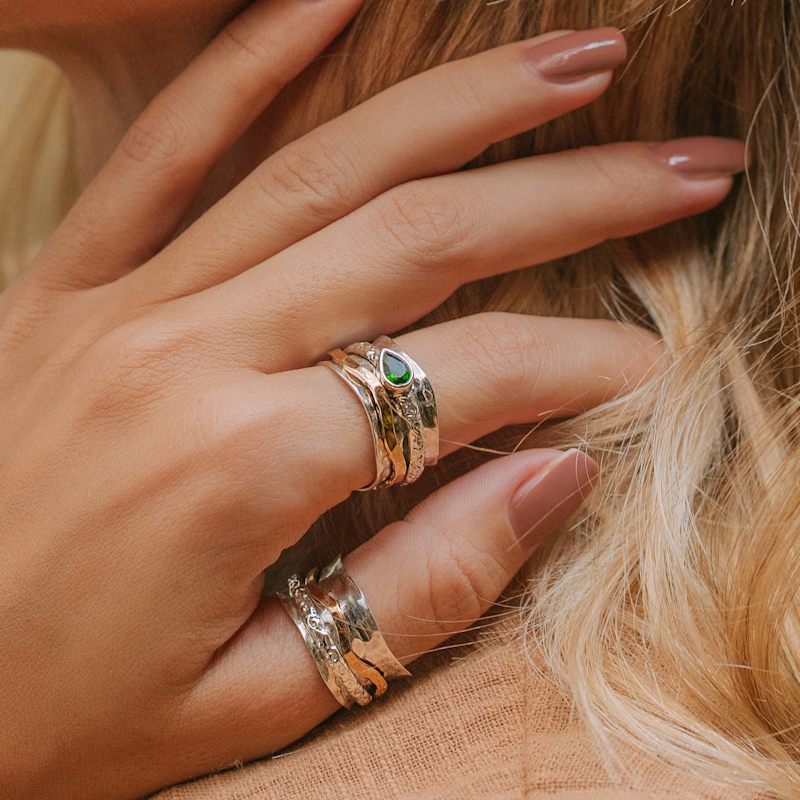 Aura Magic Silver Spinning Ring | Charlotte's Web Jewelry | Wolf