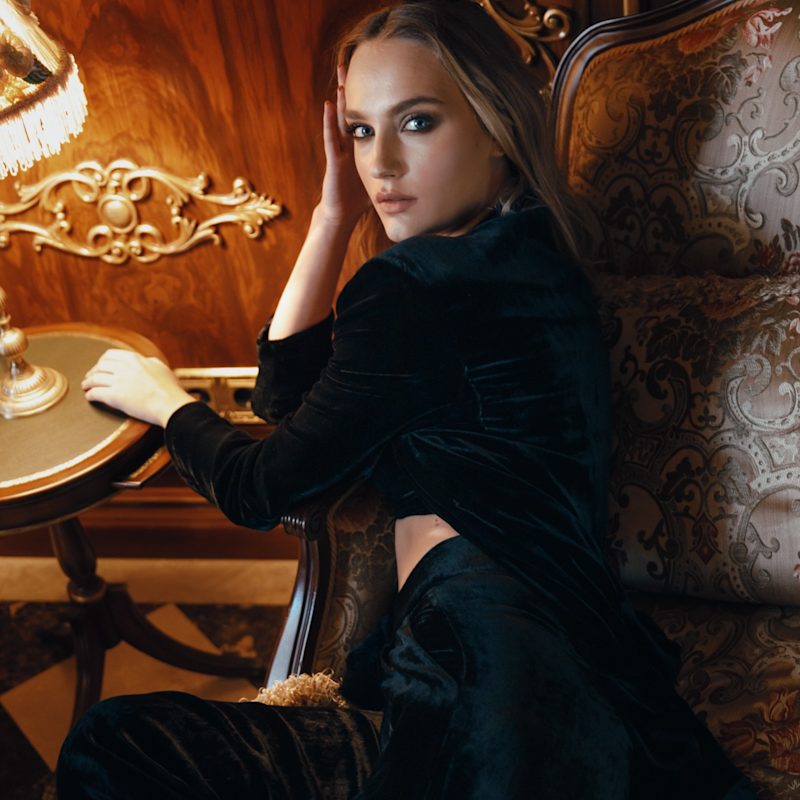 Thumbnail of The Silk Velvet Blazer image