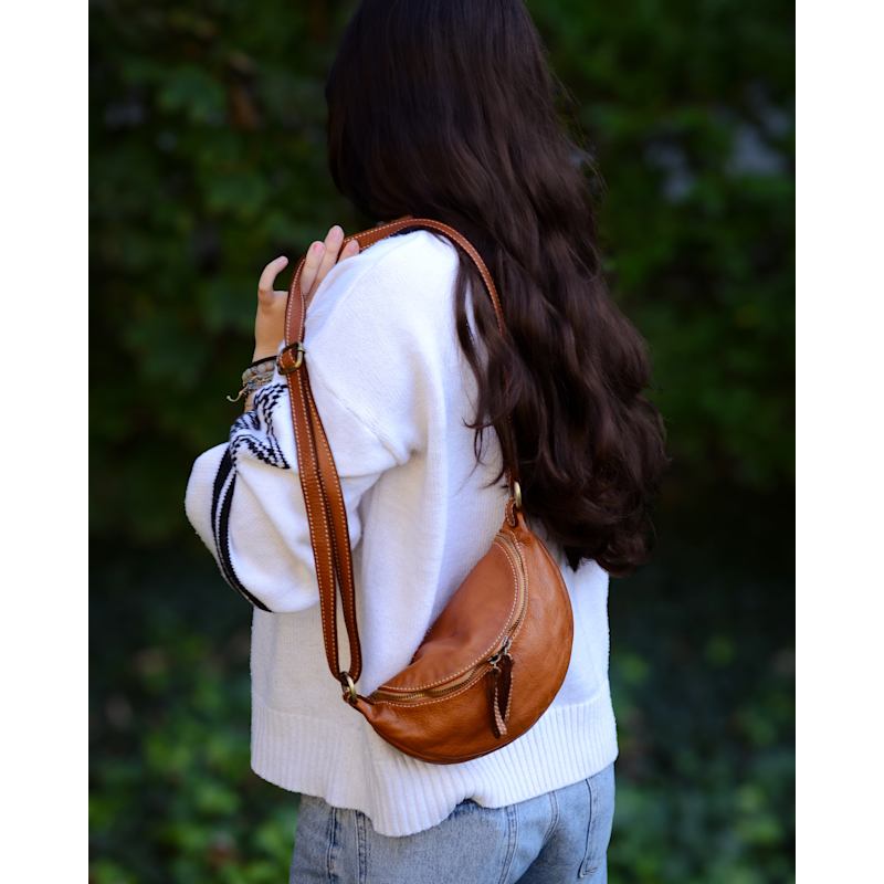 Thumbnail of Avery Crossbody In Black image