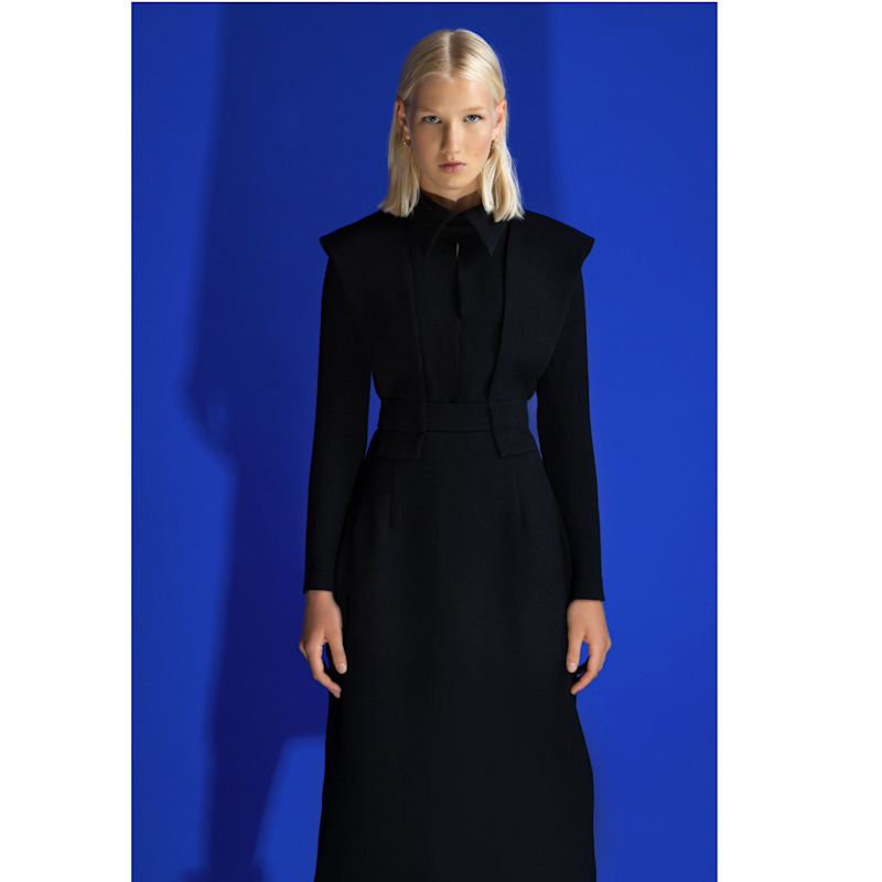 Black Fashion Fitted Midi Dress | Julia Allert | Wolf & Badger