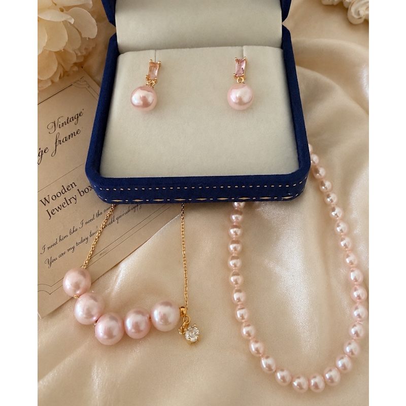 Thumbnail of Ballet Rosé Pas De Deux Earrings image