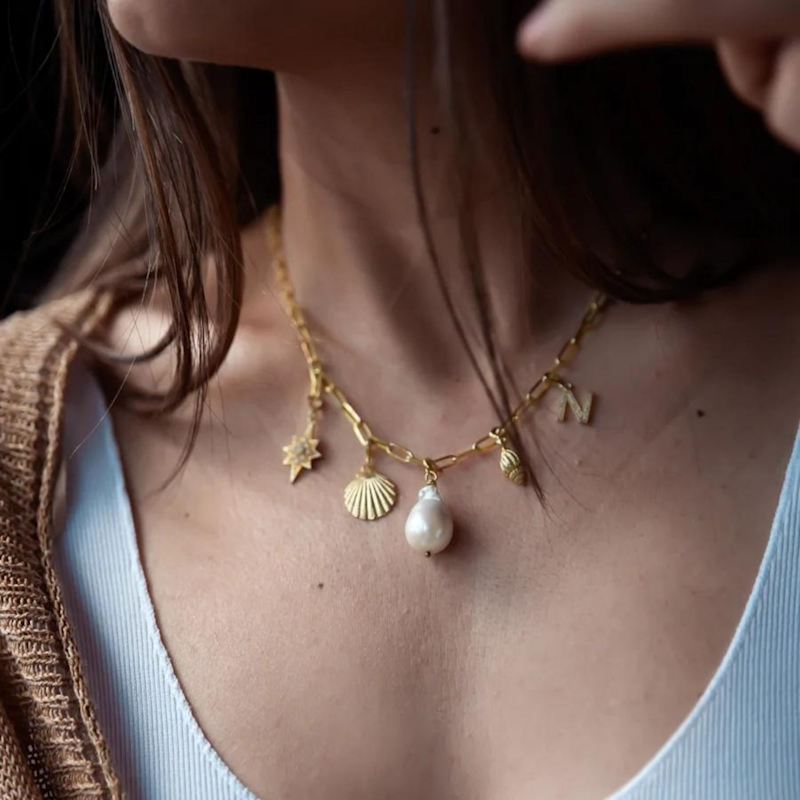 Thumbnail of Small Oyster Charm image