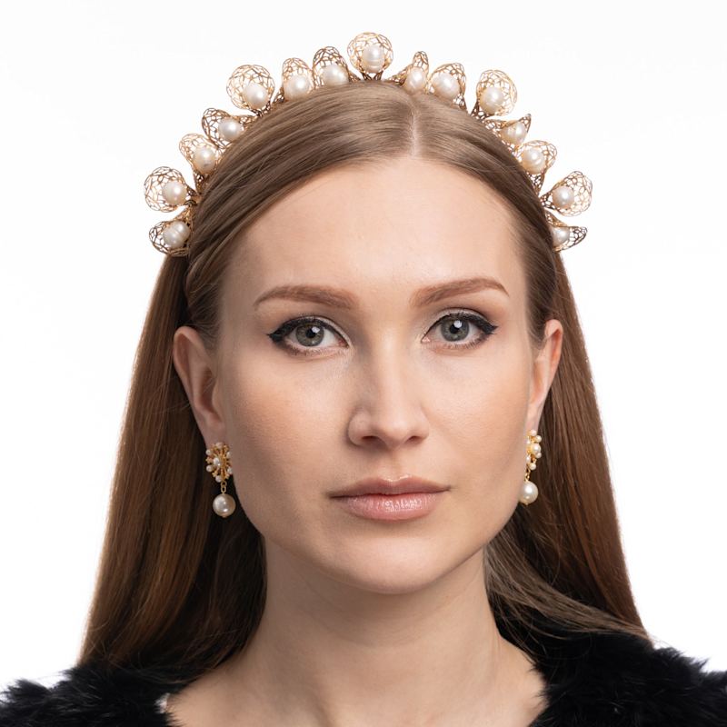 Thumbnail of Baroque Pearl Headband image