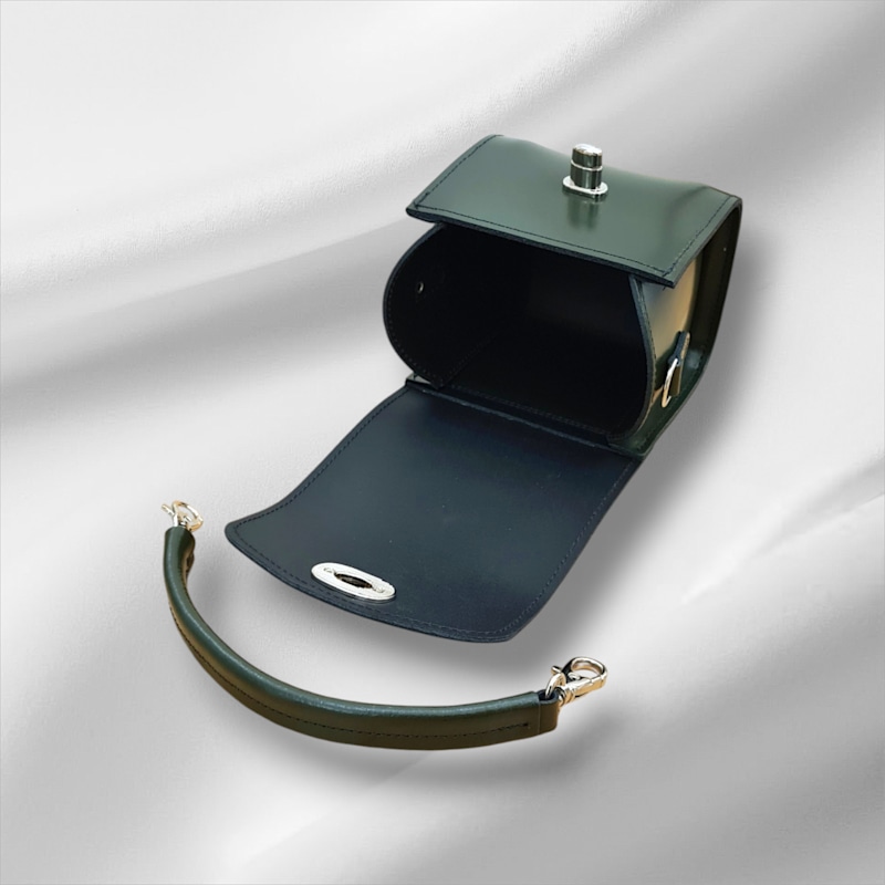 Thumbnail of Bauble Handmade High Shine Leather Handbag - Ivy Green image