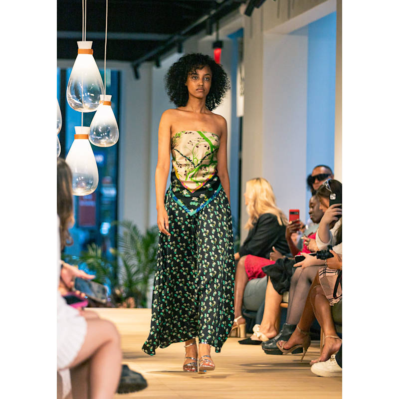 Thumbnail of Beach Blossom Satin Midi Skirt -Black image