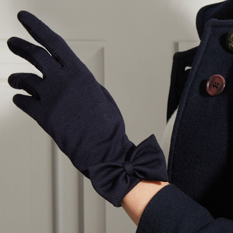 Beatrice | Merino Wool Glove - Black | Cornelia James | Wolf & Badger