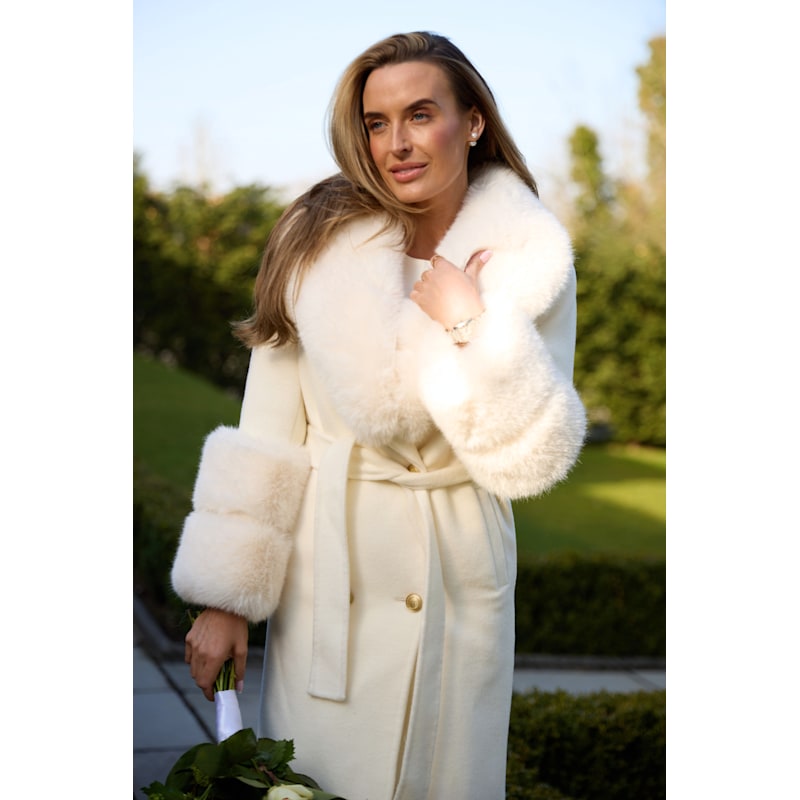 Thumbnail of Belgravia Ivory Cashmere Coat image