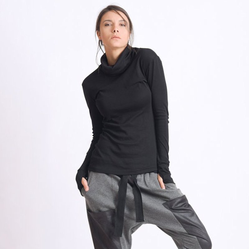 Black Long Sleeve Top With Thumbholes | Metamorphoza | Wolf & Badger