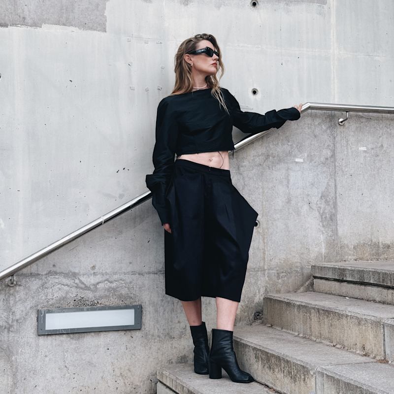 Black Wide-Leg Culotte Shorts | Sazha | Wolf & Badger